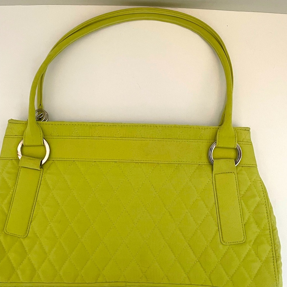 Very Bradley quilted bag in lime